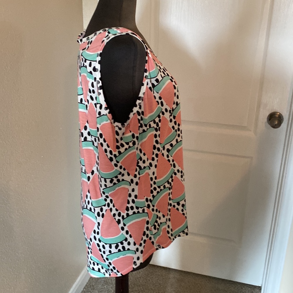 Lularoe Tank Top, size 3XL - Picture 2 of 3